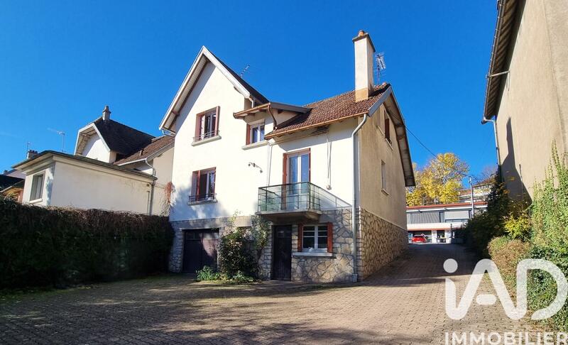 Maison - 125 m² - 6 pièces