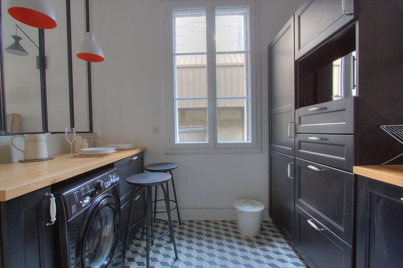 Appartement - 85 m² - 5 pièces