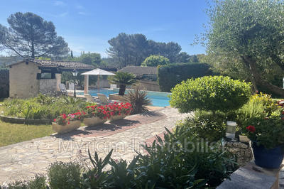 Mas - 195 m² - 5 pièces