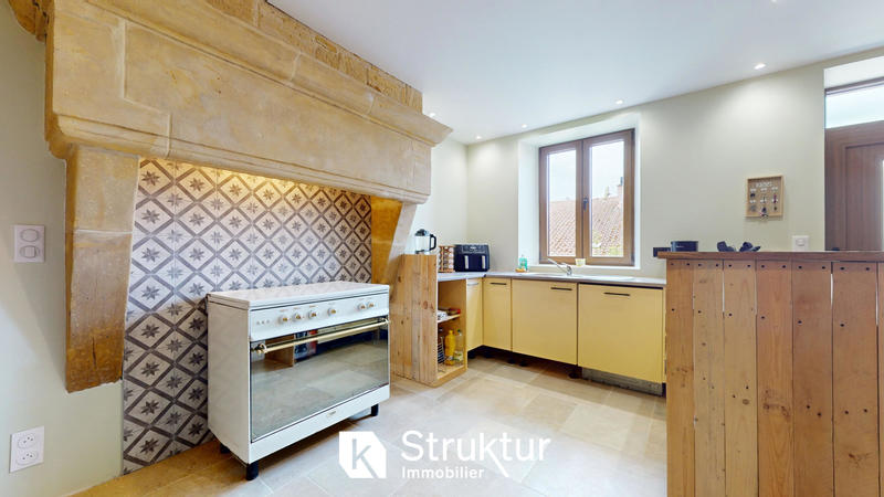 Maison - 148 m² - 6 pièces