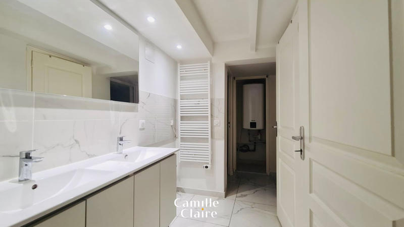 Appartement - 70 m² - 4 pièces