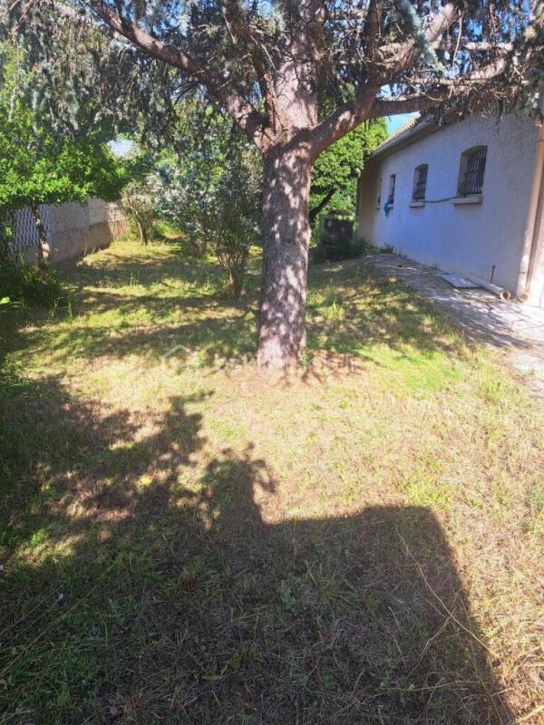 Maison traditionnelle - 259 m² - 8 pièces