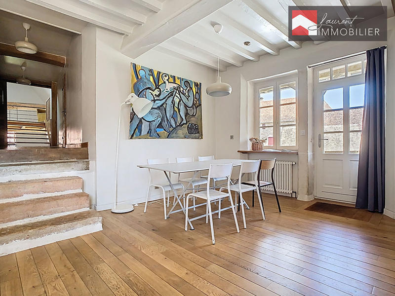 Maison - 199 m² - 5 pièces