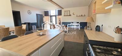 Maison - 150 m² - 4 pièces