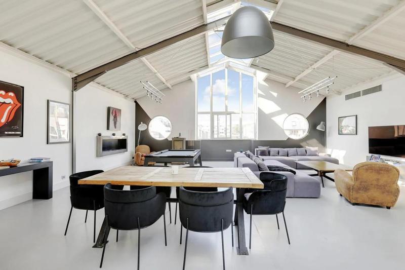 Loft - 183 m² - 5 pièces