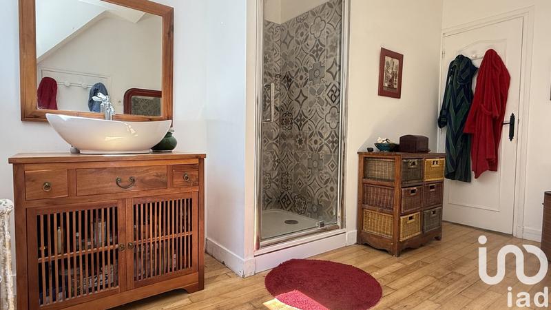 Maison - 316 m² - 13 pièces