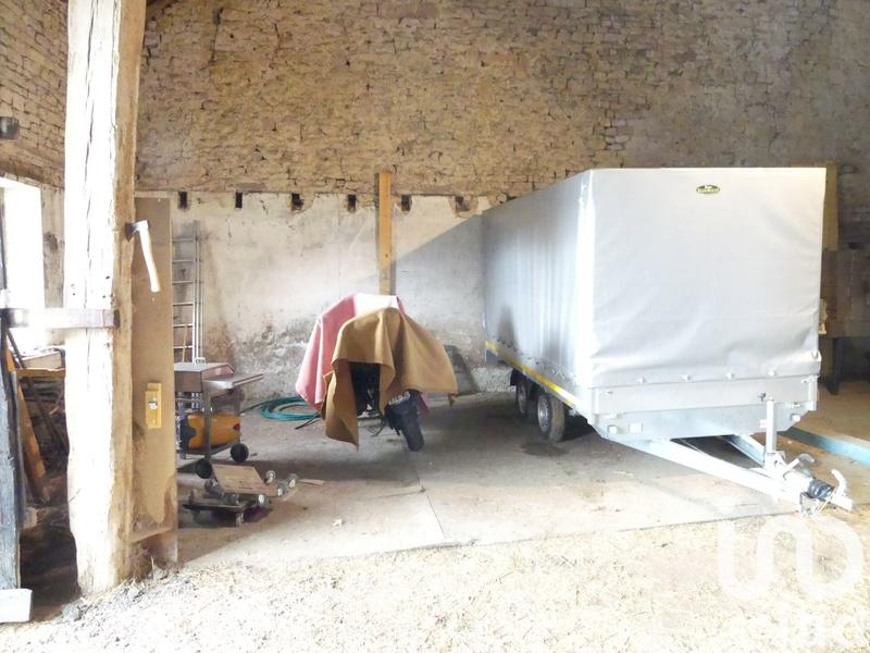 Maison - 230 m² - 6 pièces