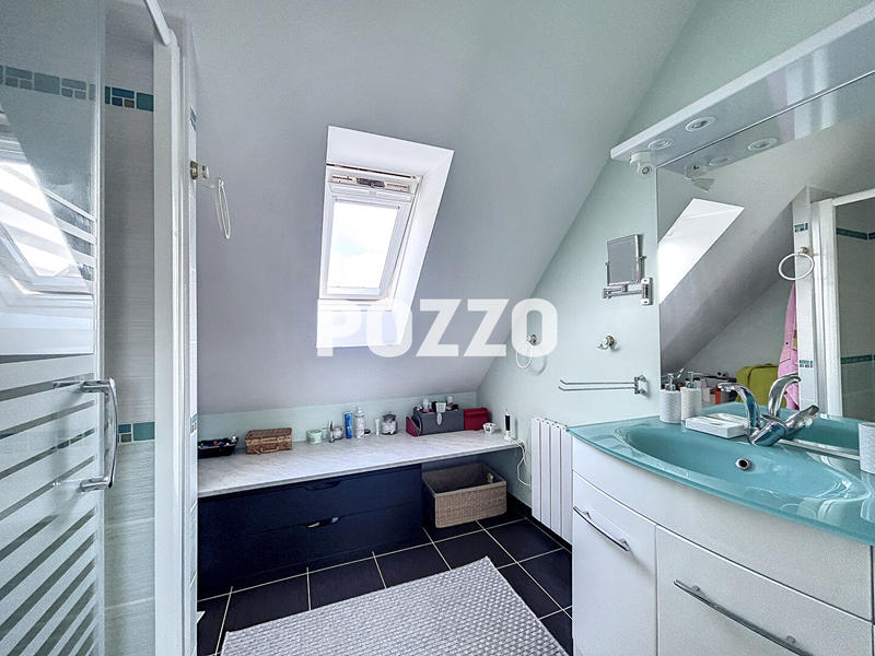 Maison - 146 m² - 6 pièces