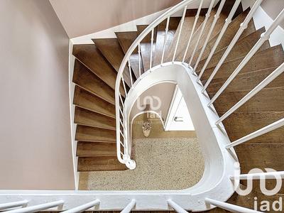 Maison - 136 m² - 7 pièces