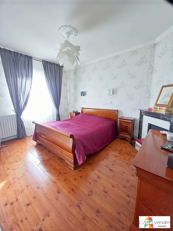 Maison ancienne - 142 m² - 6 pièces