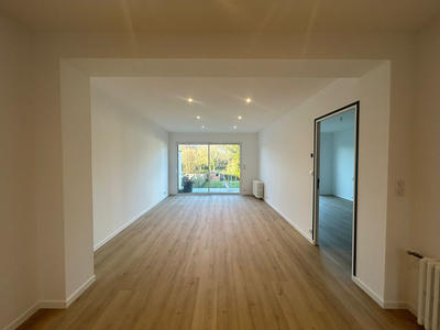 Maison - 104 m² - 4 pièces