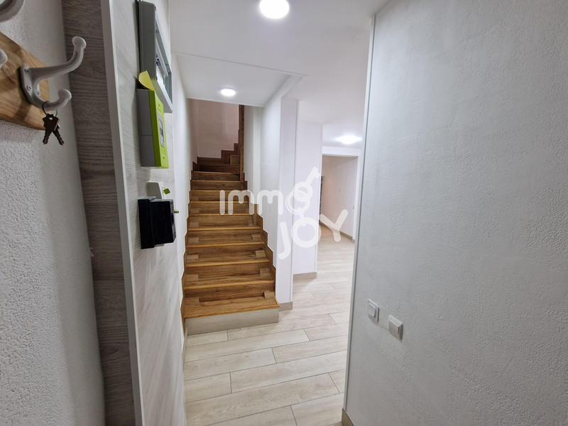 Maison - 83 m² - 3 pièces