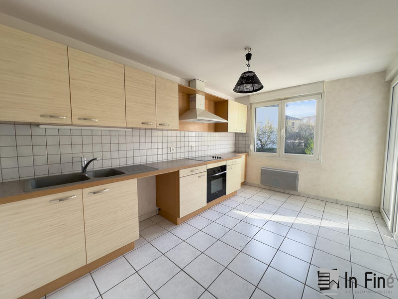 Appartement - 76 m² - 3 pièces