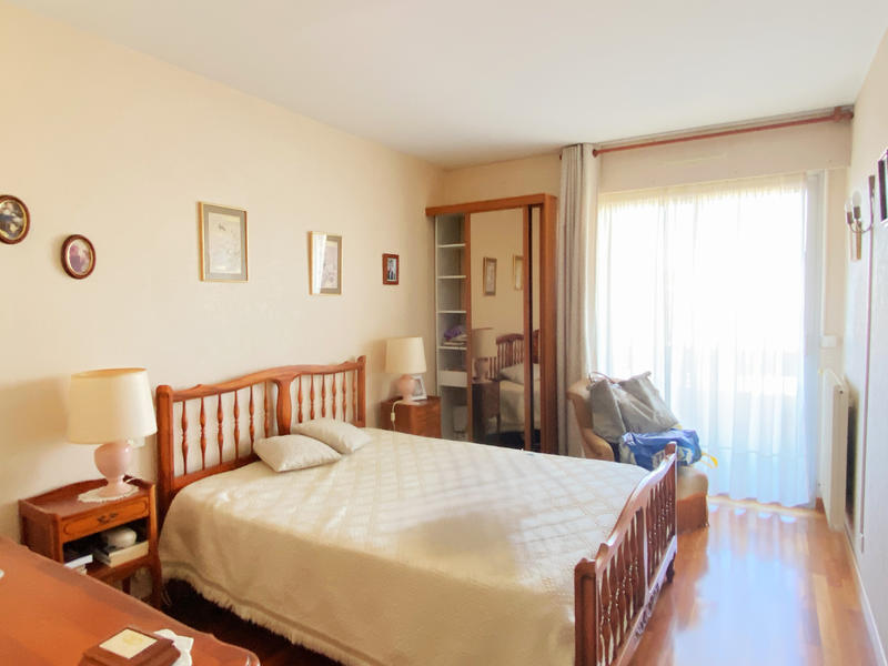 Appartement - 96 m² - 4 pièces