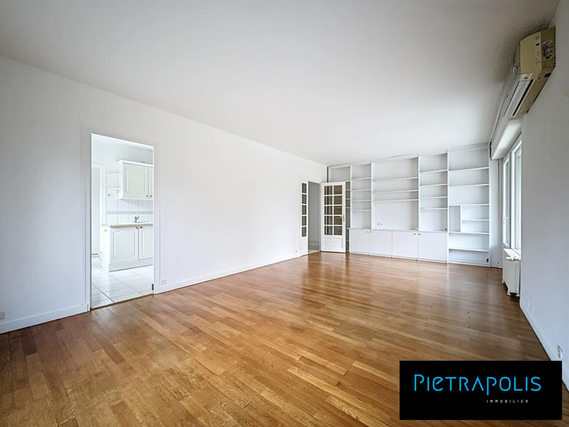 Appartement - 91 m² - 3 pièces