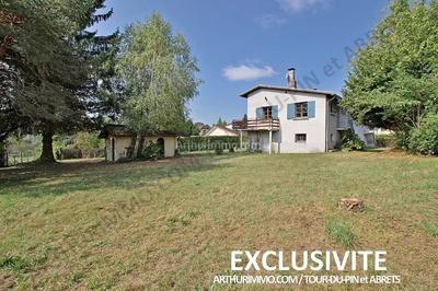 Maison - 135 m² - 6 pièces