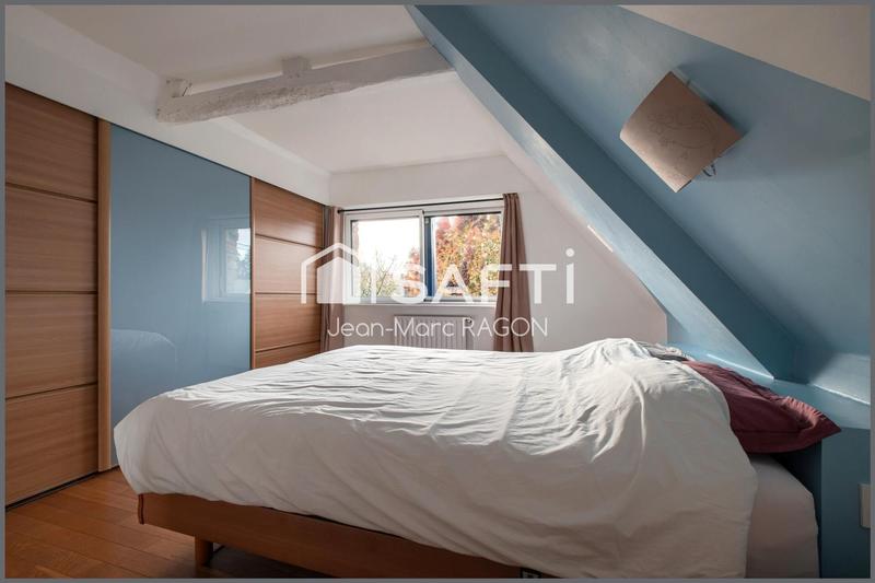 Maison - 264 m² - 7 pièces