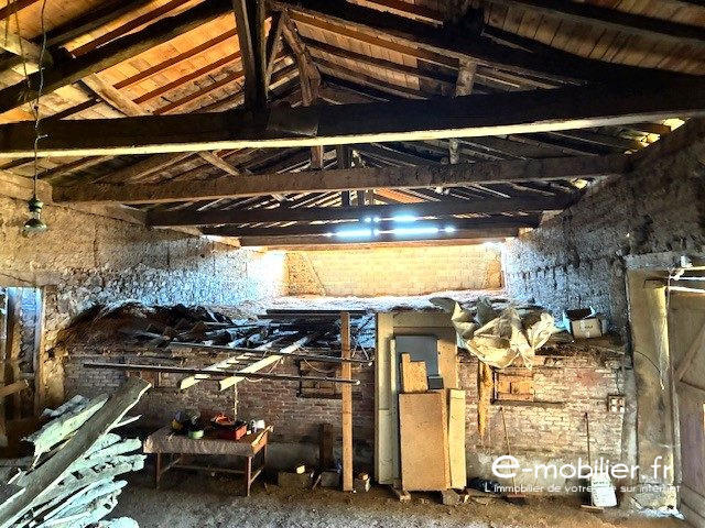 Maison ancienne - 250 m² - 6 pièces