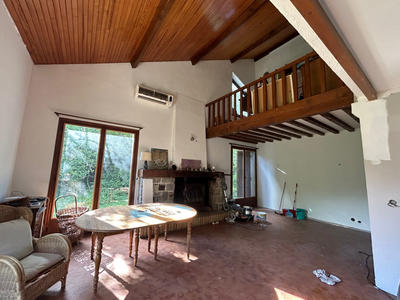 Maison - 140 m² - 4 pièces
