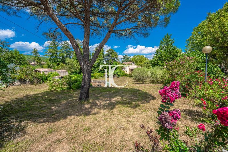 Maison - 115 m² - 6 pièces