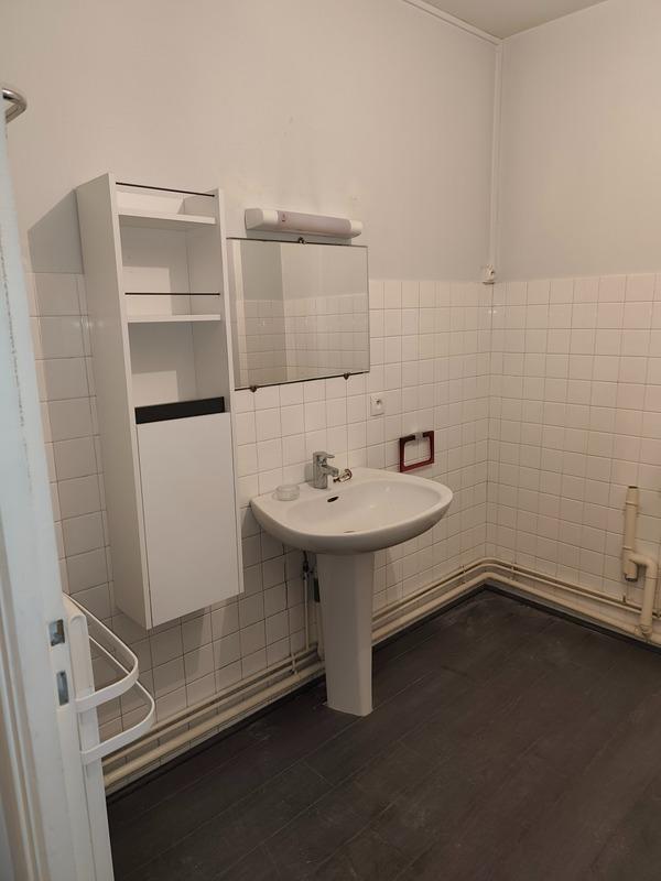 Appartement - 81 m² - 3 pièces