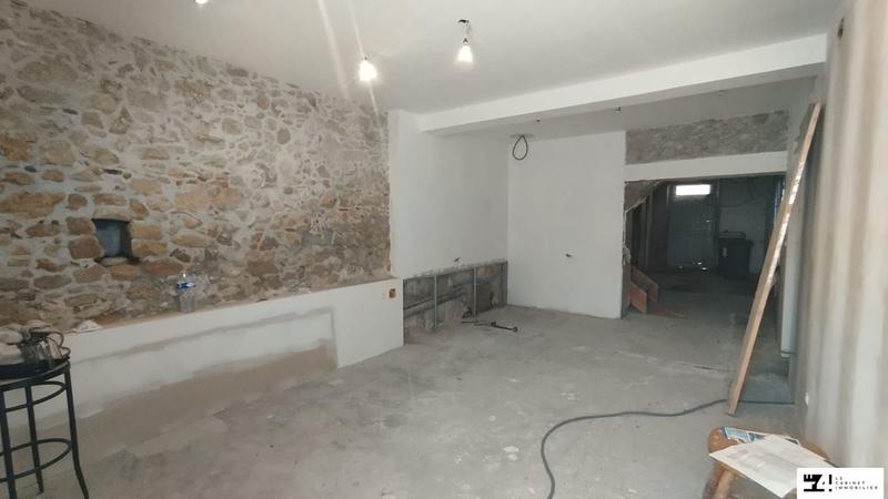 Maison traditionnelle - 199 m² - 6 pièces