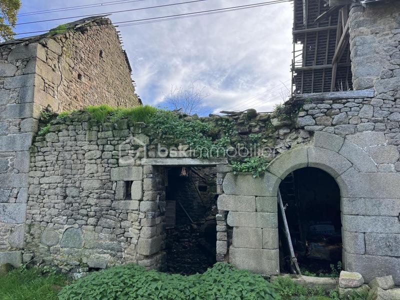 Maison de campagne - 90 m² - 1 pièce