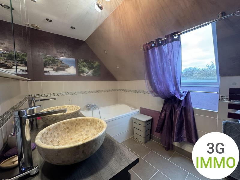 Maison - 145 m² - 6 pièces