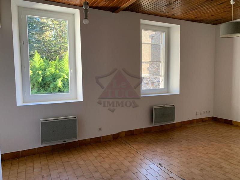 Immeuble - 110 m² - 7 pièces