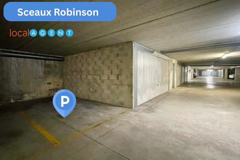 Parking / Garage - 12 m²