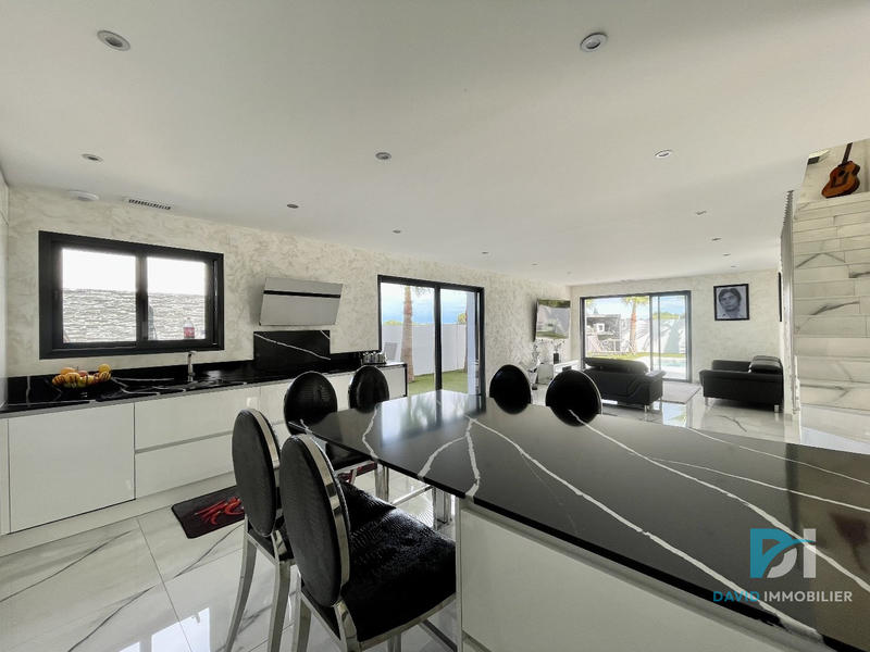 Maison - 115 m² - 4 pièces