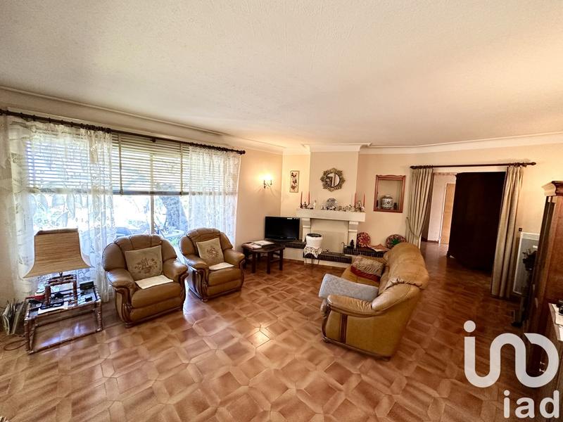 Maison - 190 m² - 8 pièces