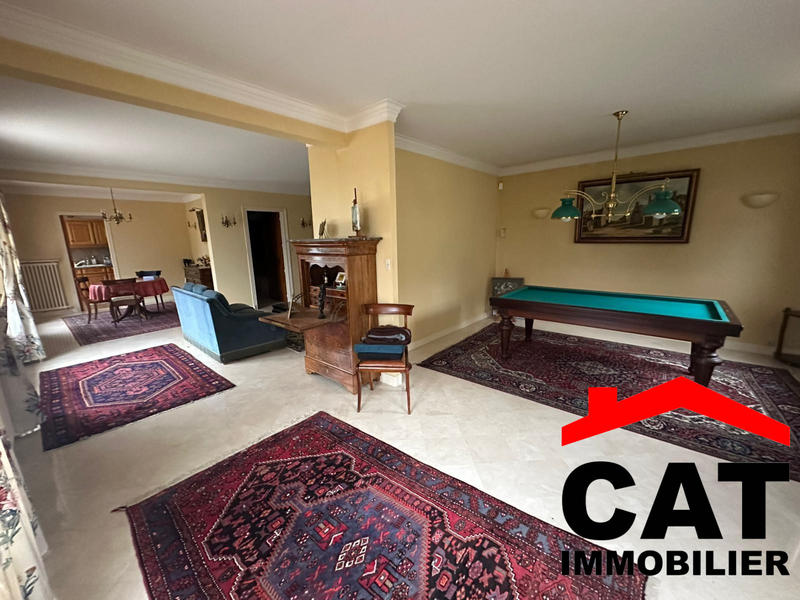 Maison - 151 m² - 6 pièces