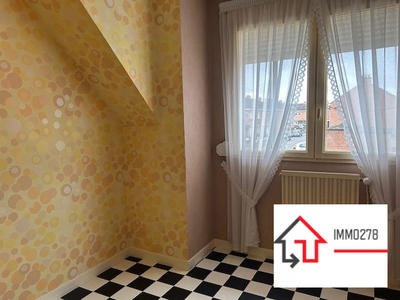 Maison - 96 m² - 5 pièces