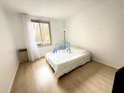 Appartement - 92 m² - 4 pièces