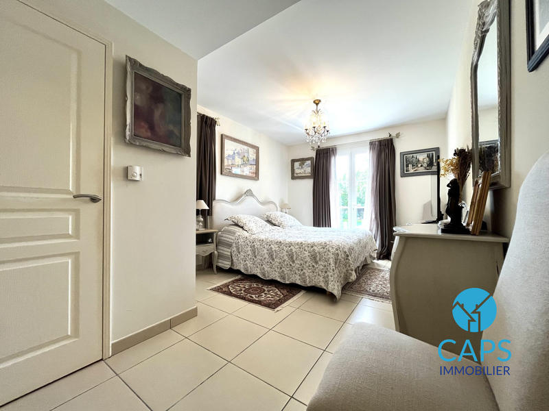 Villa - 168 m² - 5 pièces