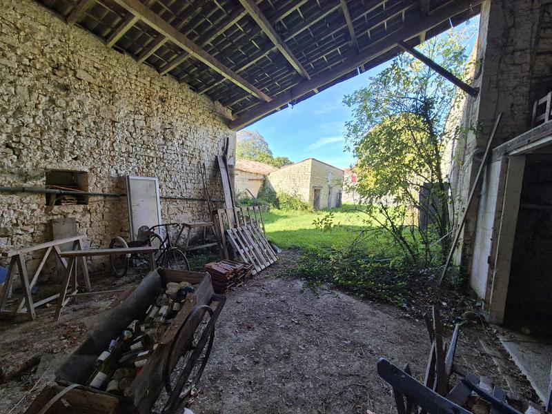 Maison ancienne - 114 m² - 2 pièces