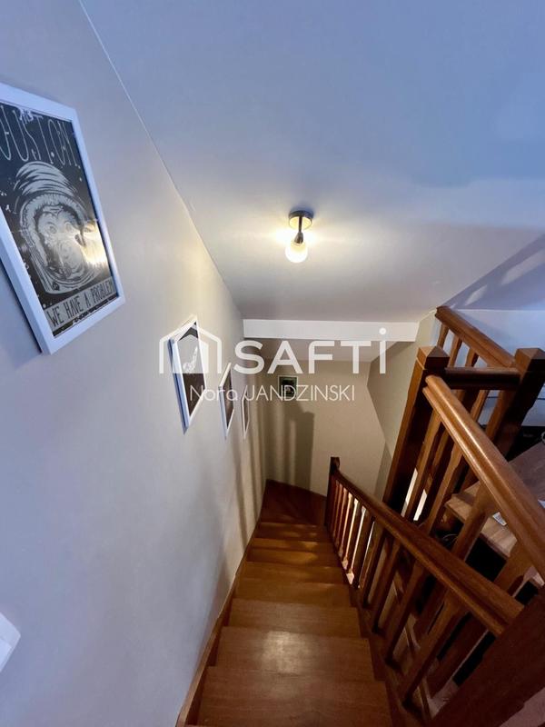 Maison - 136 m² - 7 pièces