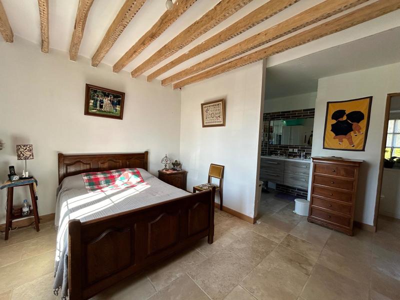 Maison - 207 m² - 9 pièces