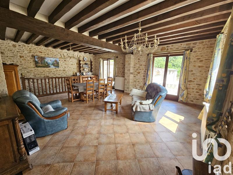 Maison - 178 m² - 10 pièces