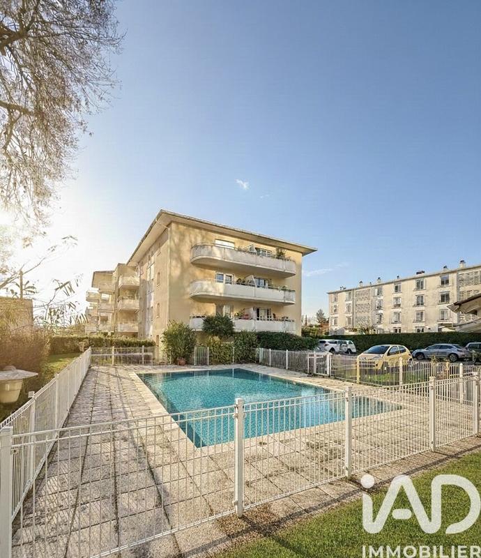 Appartement - 30 m² - 2 pièces