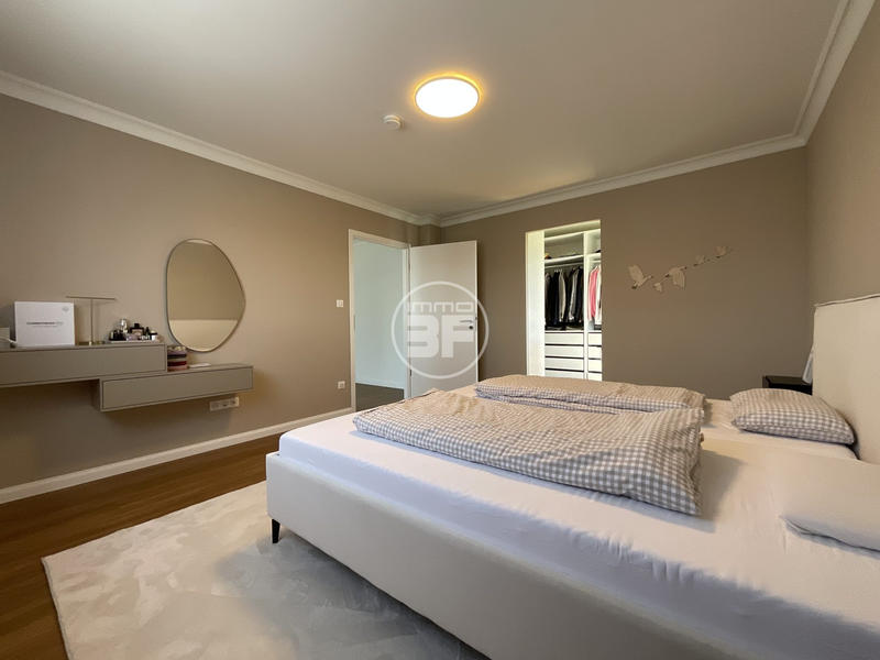 Maison - 187 m² - 5 pièces