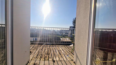 Appartement - 81 m² - 4 pièces