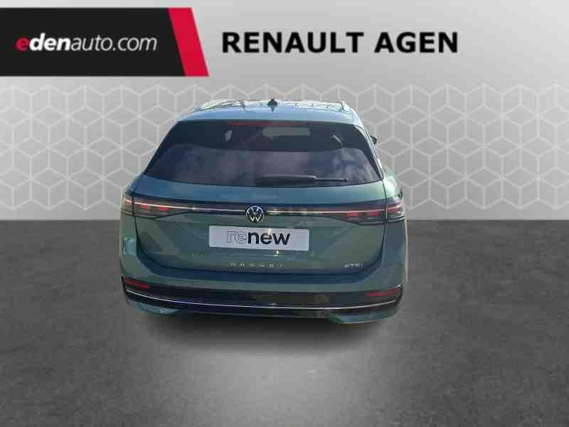 Volkswagen Passat 1.5 eTSI Opf 150 Dsg7 Elegance