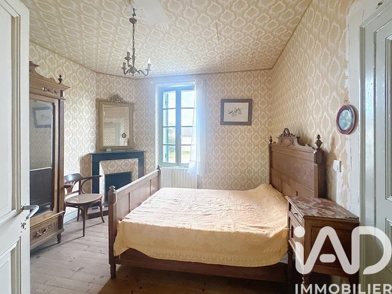 Maison - 170 m² - 12 pièces