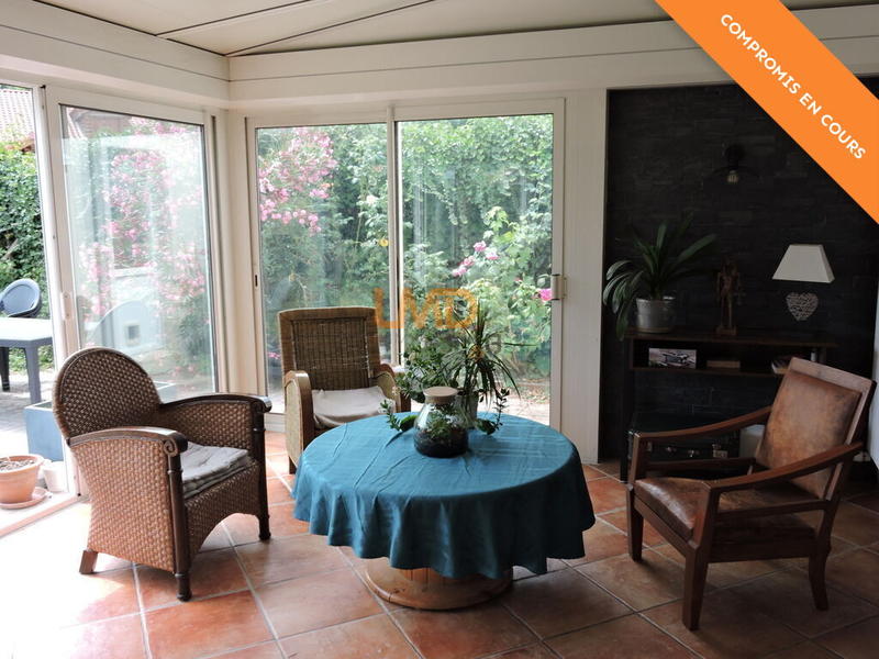 Maison - 179 m² - 8 pièces