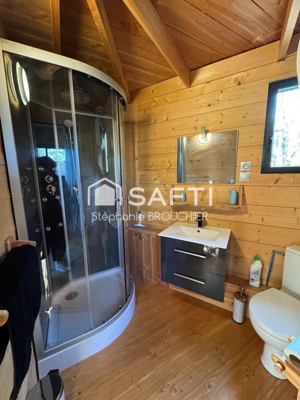 Maison - 165 m² - 9 pièces