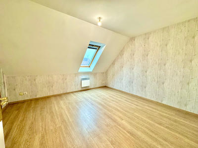 Maison - 87 m² - 5 pièces