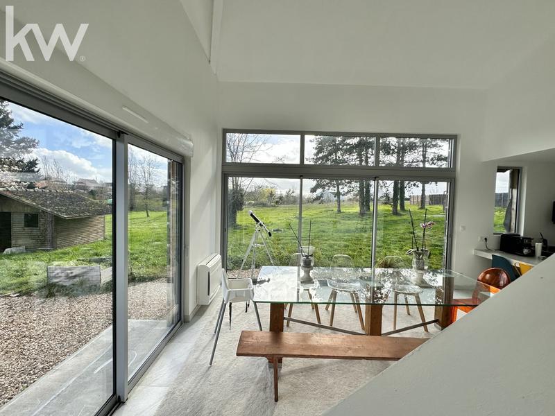 Maison d'architecte - 253 m² - 7 pièces