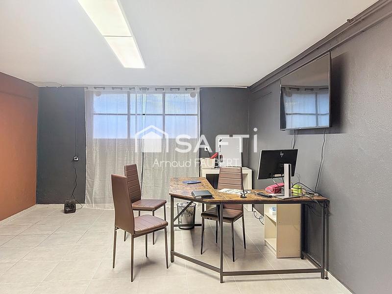 Maison - 205 m² - 8 pièces